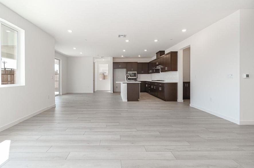 MLS #ML82026916 image #2