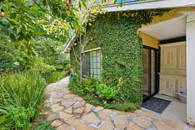 MLS #ML82026919 image #2