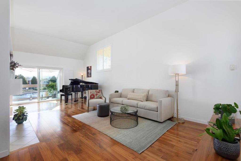 MLS #ML82026960 image #4