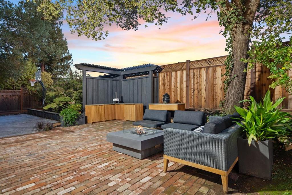 MLS #ML82027000 image #84