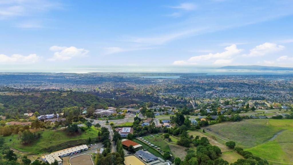 MLS #ML82027004 image #61