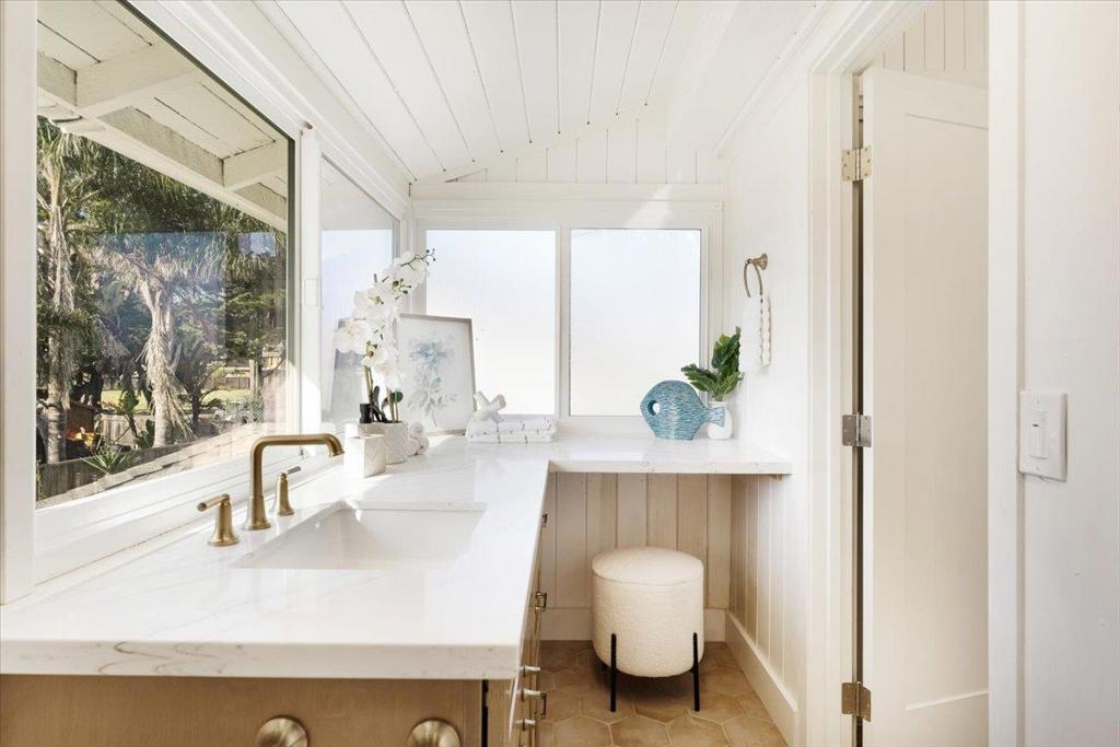 MLS #ML82027112 image #8