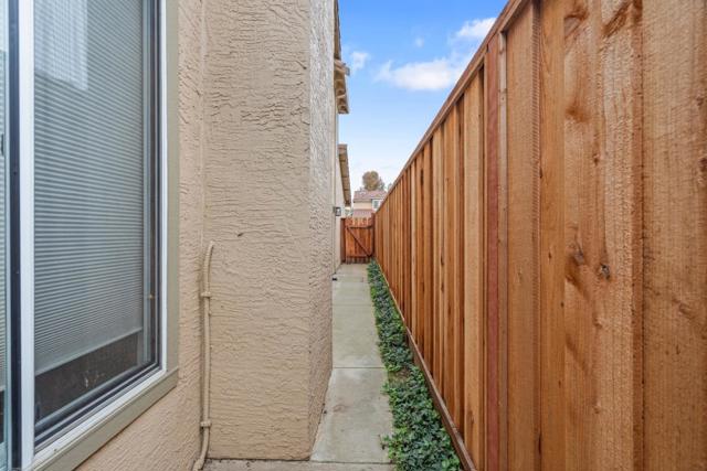 MLS #ML82027379 image #57