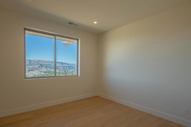 MLS #ML82027388 image #32