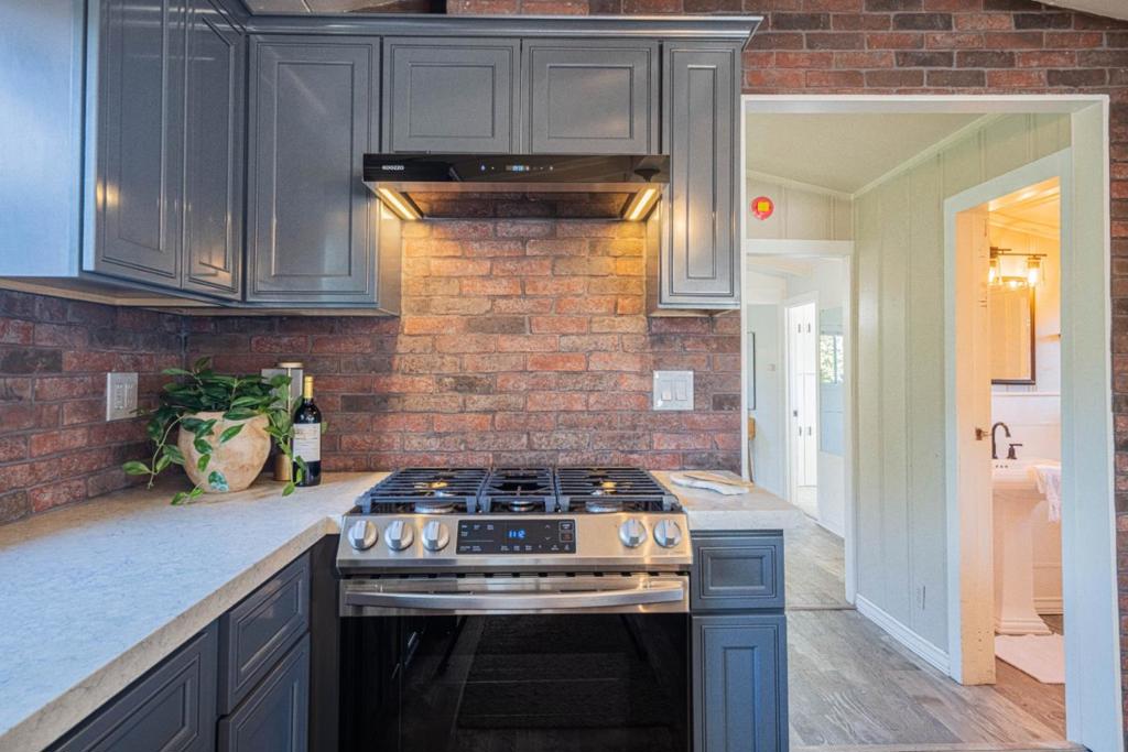 MLS #ML82027470 image #17