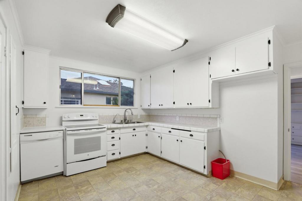 MLS #ML82027560 image #15