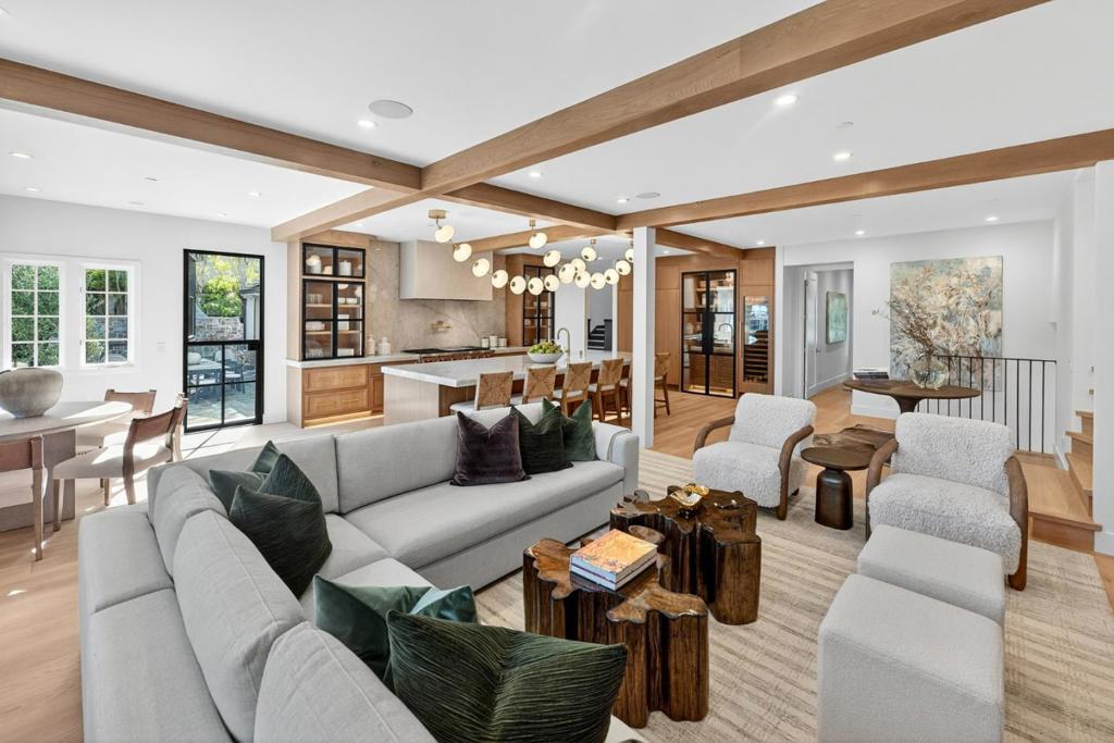 MLS #ML82027735 image #9