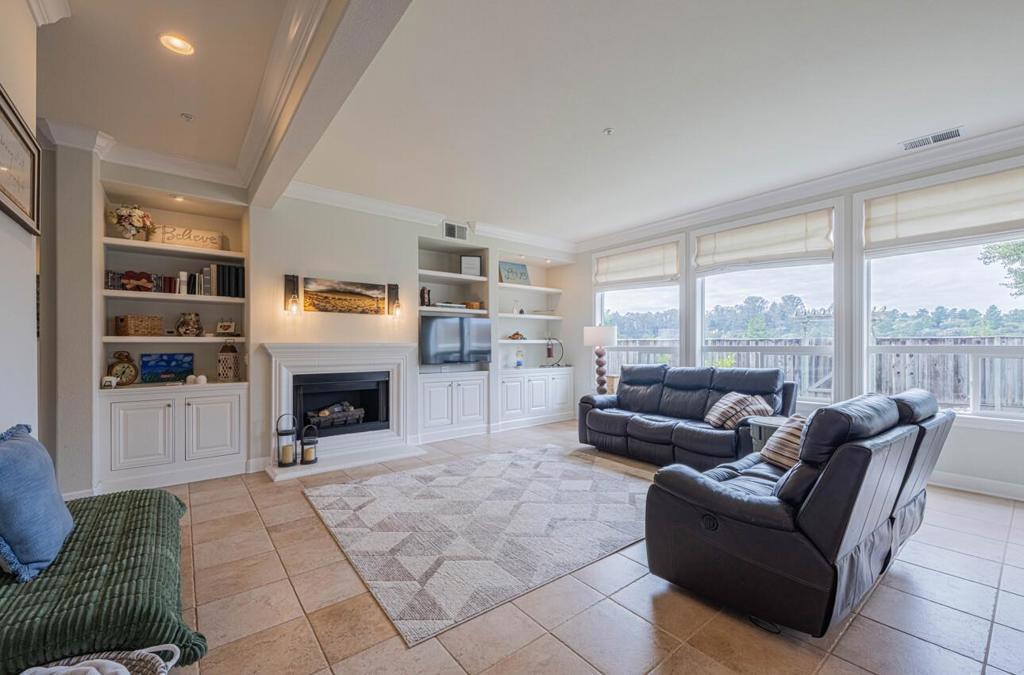 MLS #ML82027782 image #2