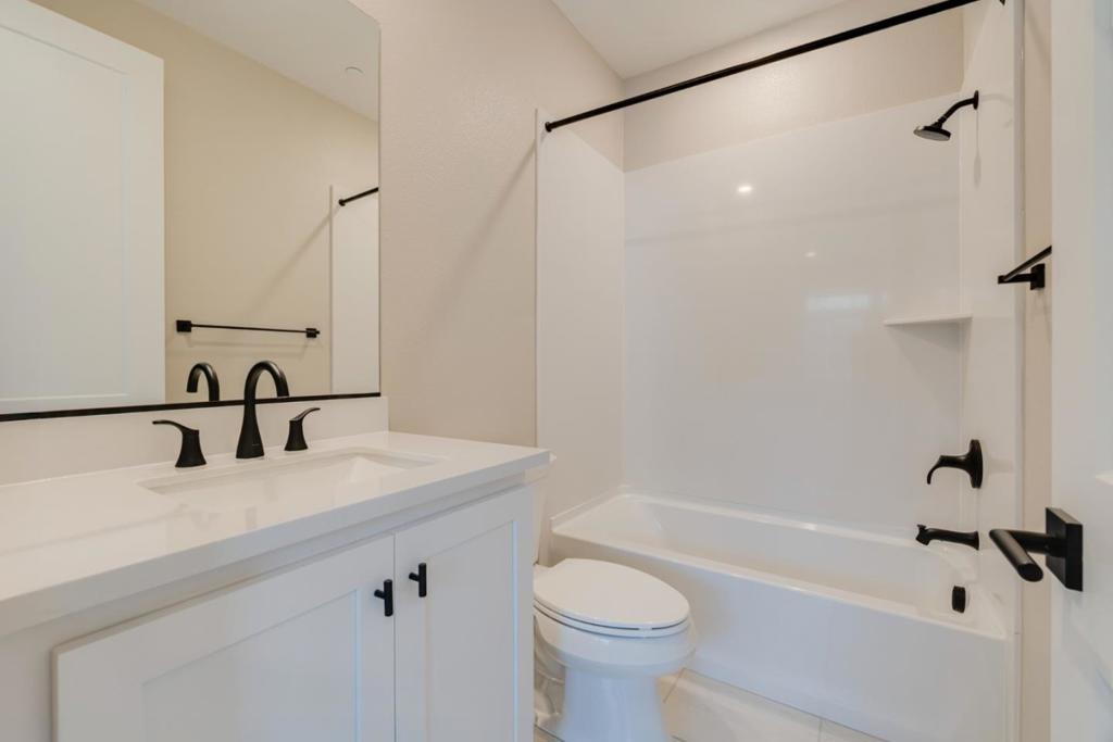 MLS #ML82027894 image #22