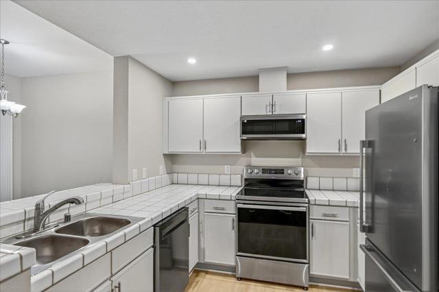 MLS #ML82027916 image #5