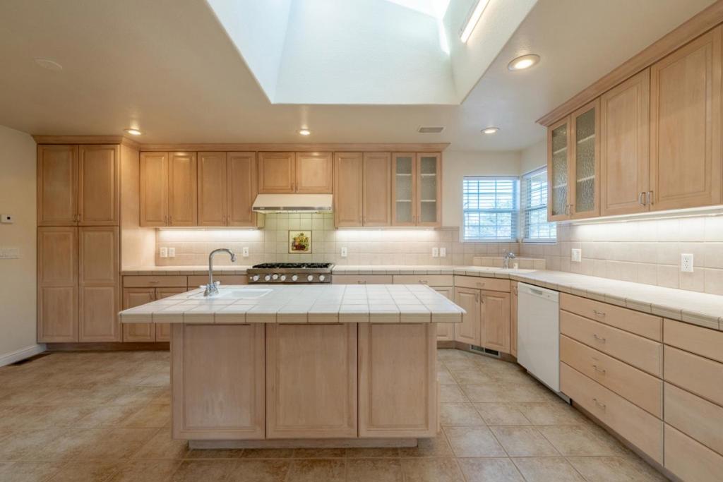 MLS #ML82027933 image #3