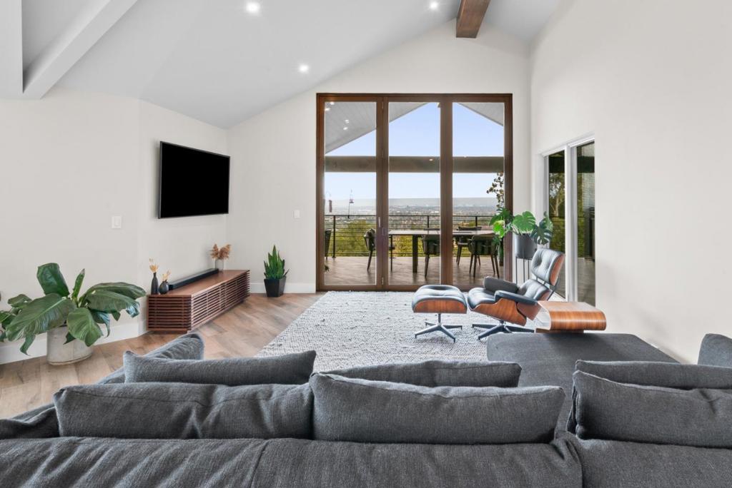 MLS #ML82028040 image #11