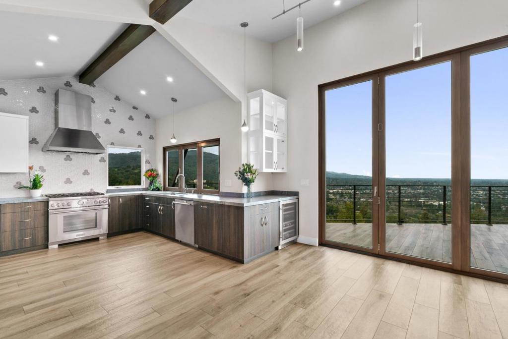 MLS #ML82028040 image #26