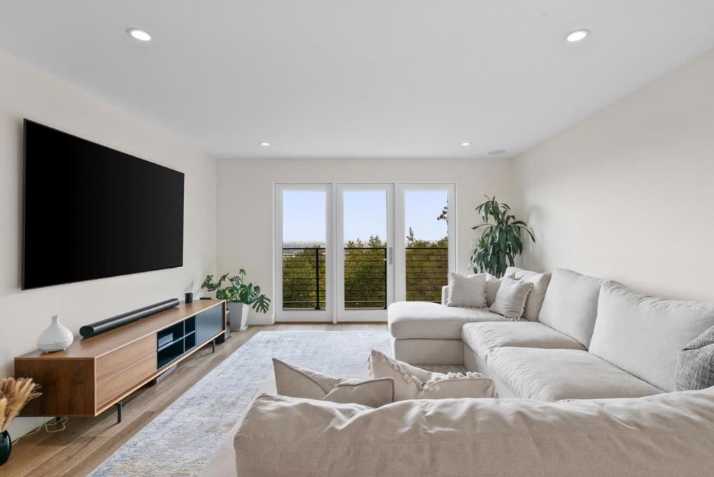 MLS #ML82028040 image #79