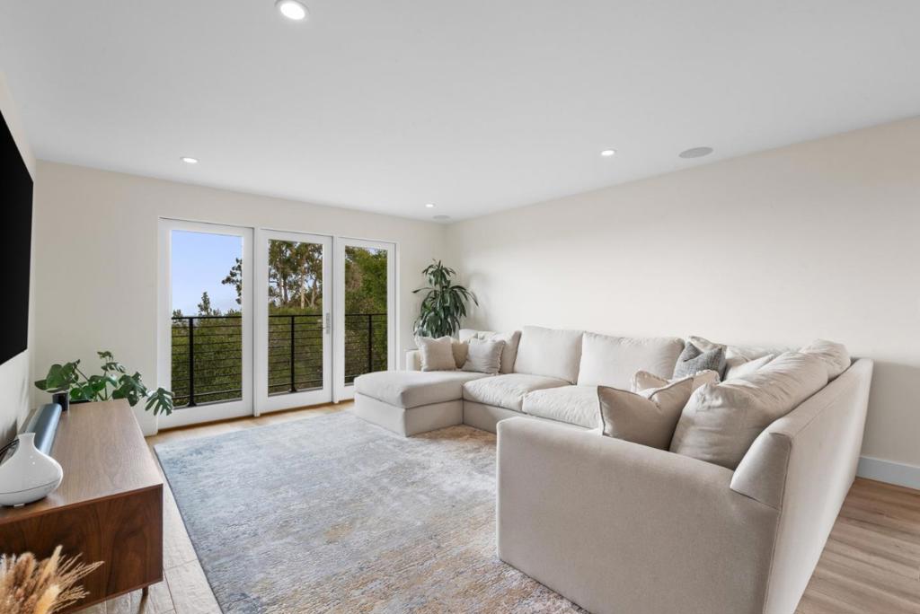 MLS #ML82028040 image #80