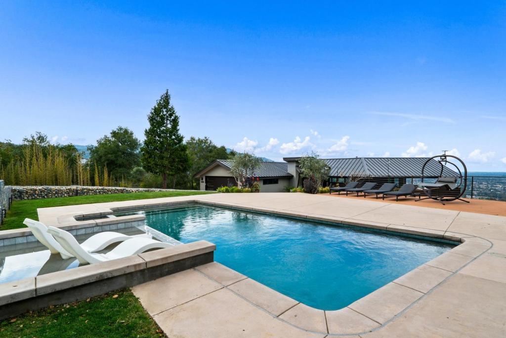 MLS #ML82028040 image #97