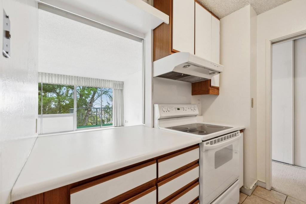 MLS #ML82028116 image #12