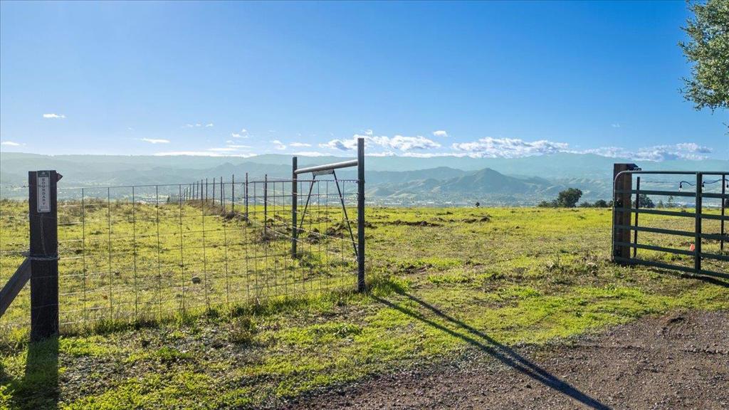 MLS #ML82028140 image #3