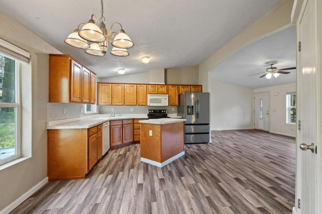 MLS #ML82028184 image #9