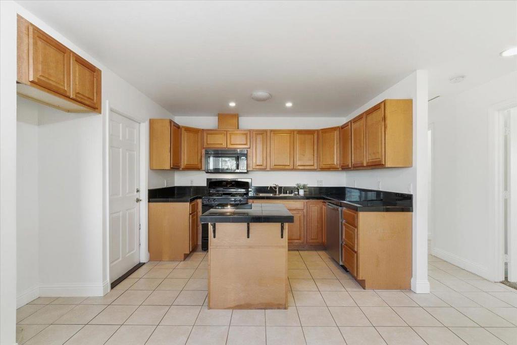 MLS #ML82028354 image #8