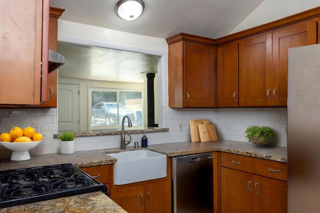 MLS #ML82028358 image #12