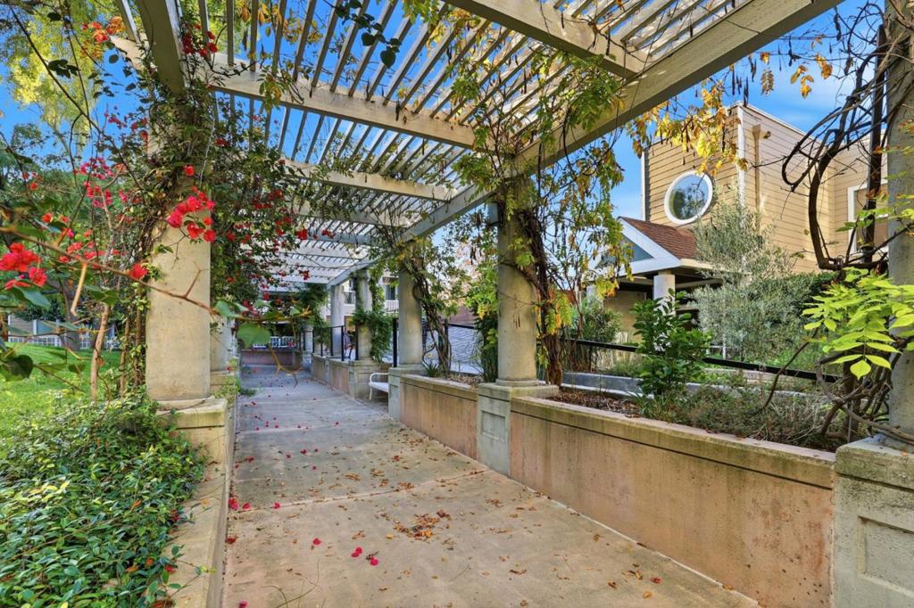 MLS #ML82028553 image #37