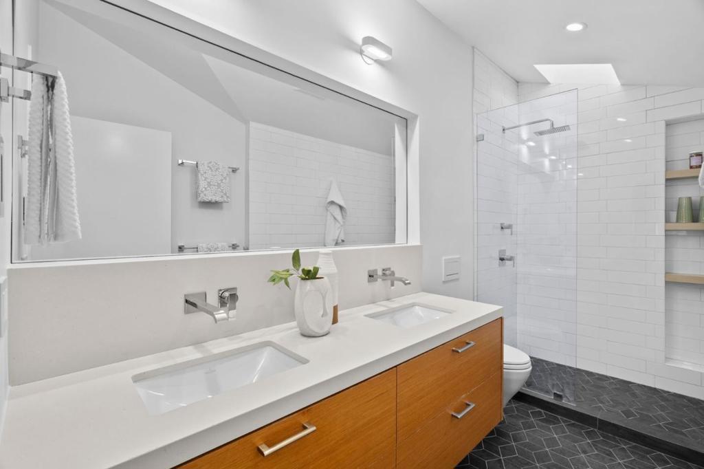 MLS #ML82028593 image #22