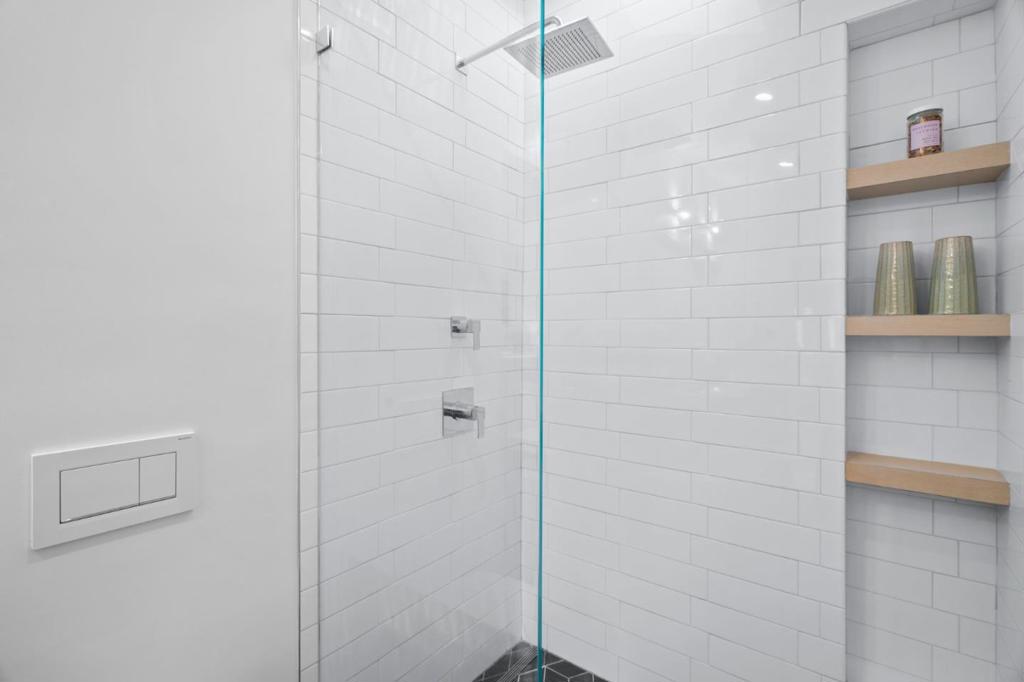 MLS #ML82028593 image #23