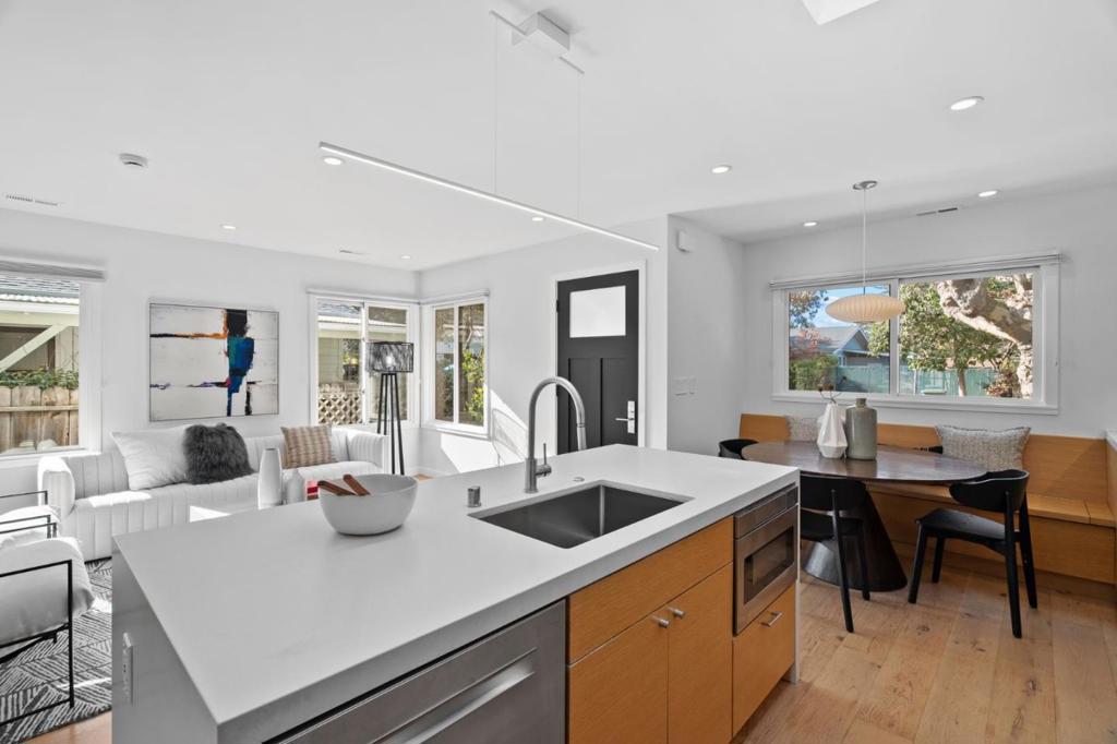 MLS #ML82028593 image #8