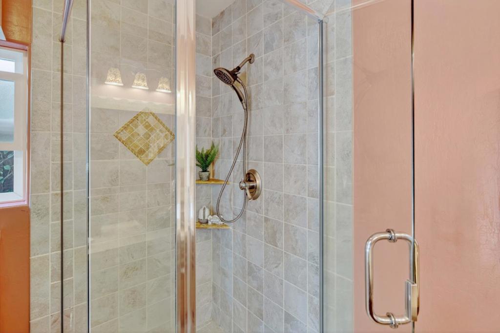 MLS #ML82028595 image #13