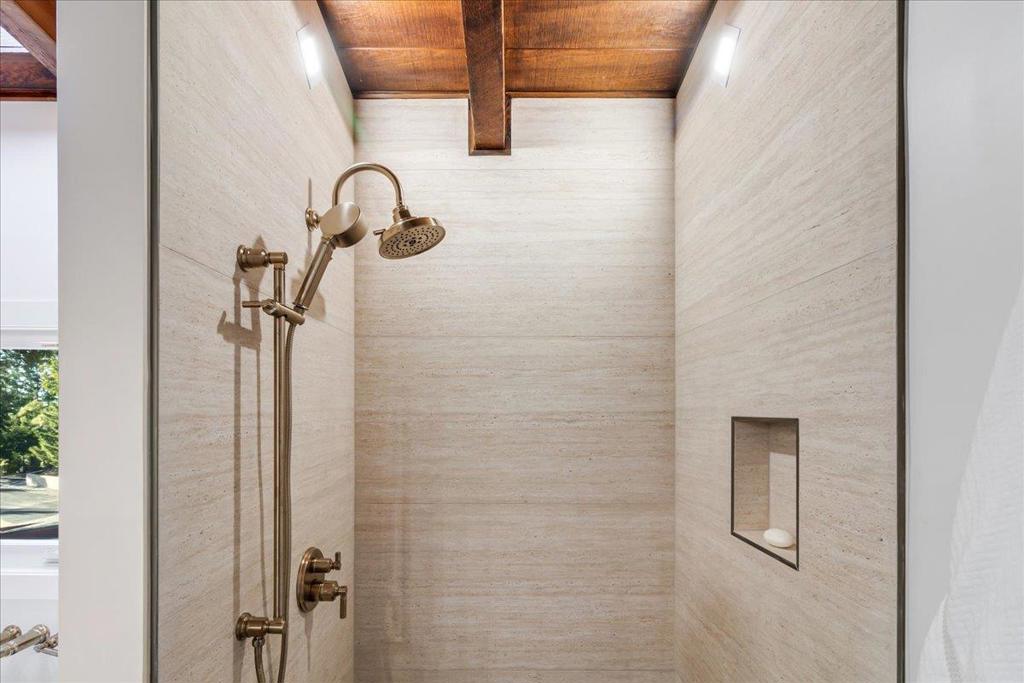 MLS #ML82028607 image #31