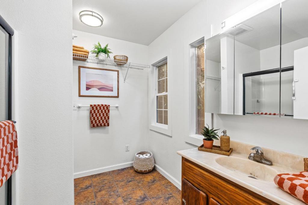 MLS #ML82028673 image #17