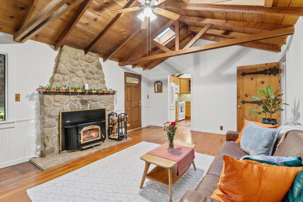 MLS #ML82028686 image #15