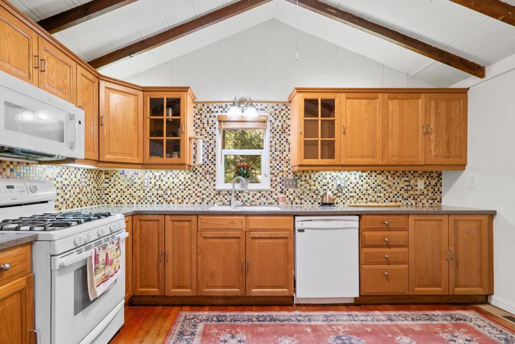 MLS #ML82028686 image #17