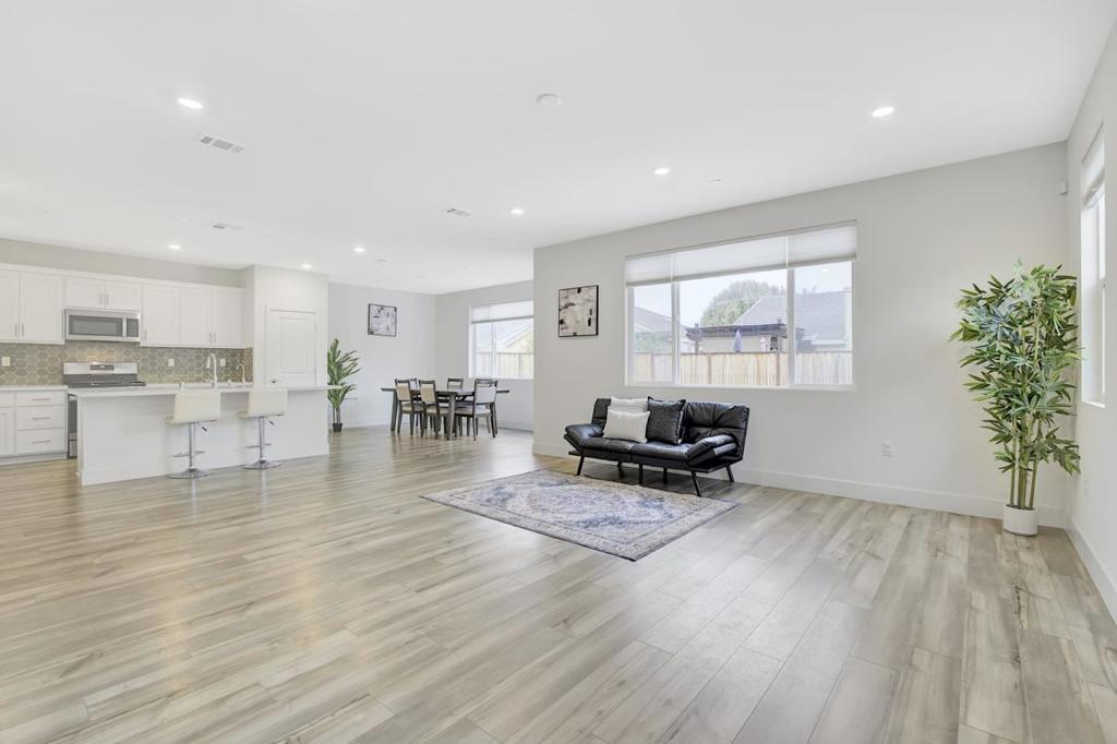 MLS #ML82028741 image #6