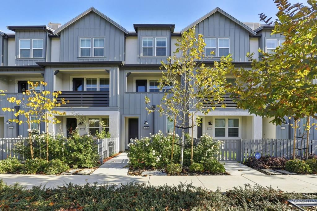 MLS #ML82028767 image #0