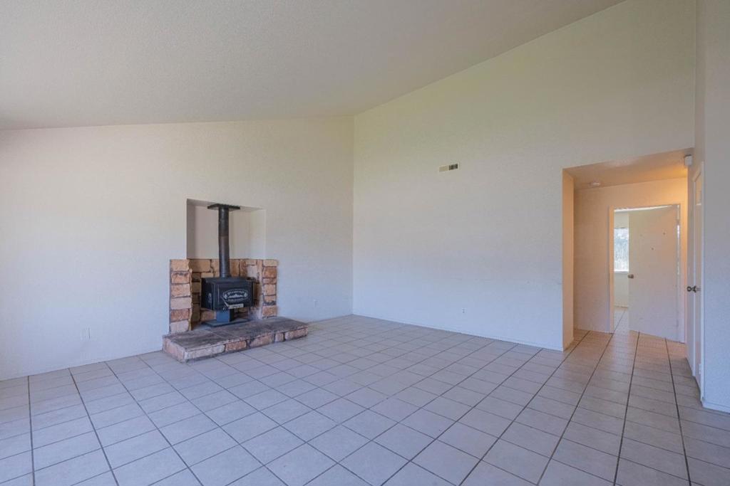 MLS #ML82028791 image #5