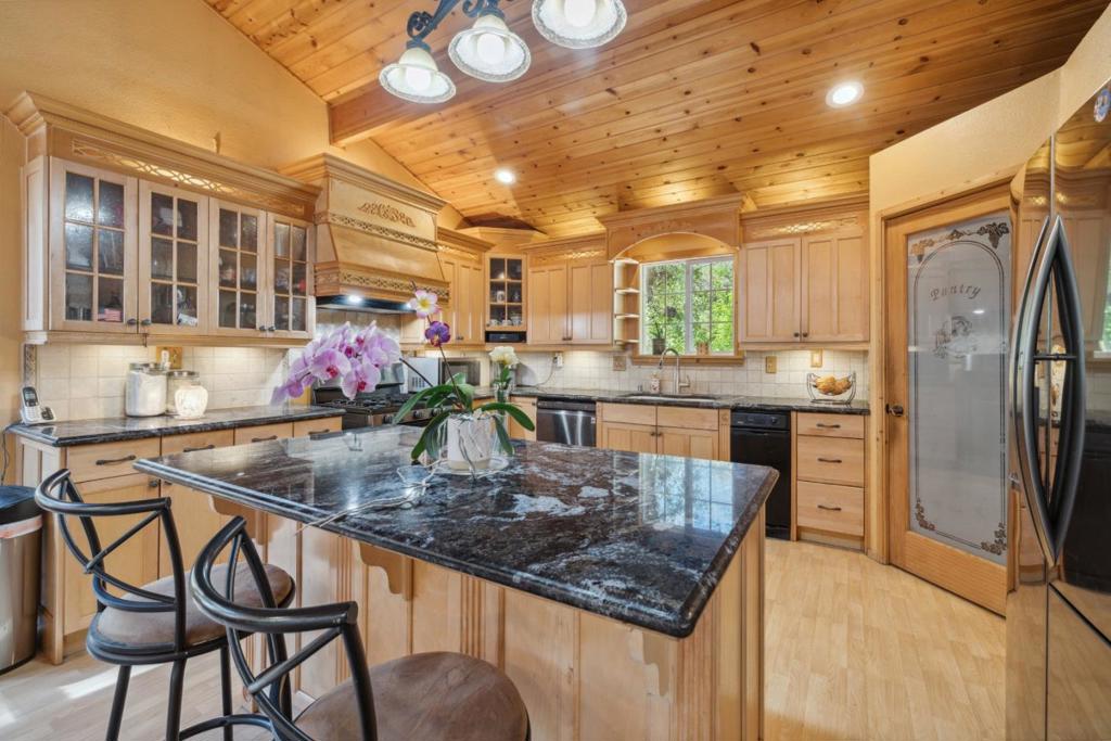 MLS #ML82028847 image #17