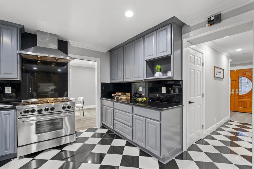 MLS #ML82028850 image #16