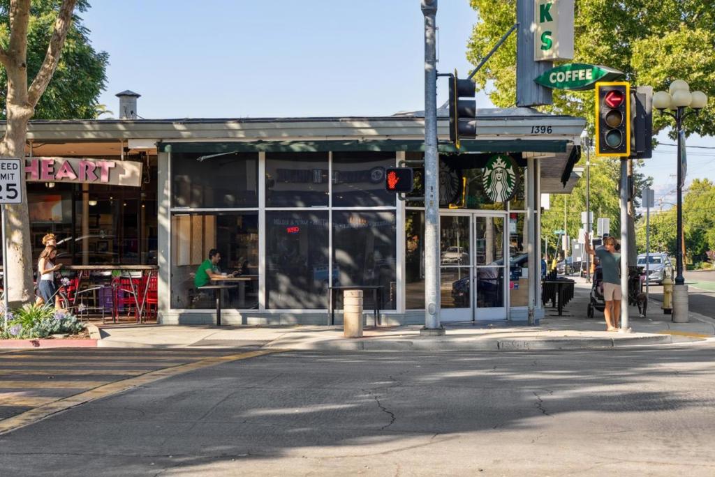 MLS #ML82028874 image #50