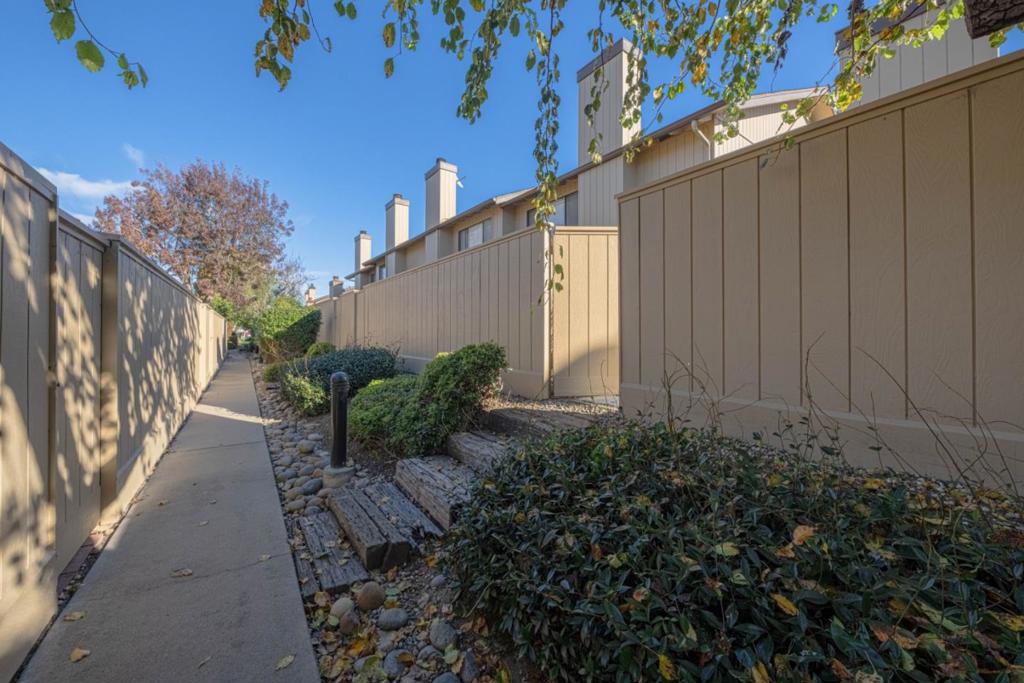 MLS #ML82028882 image #11