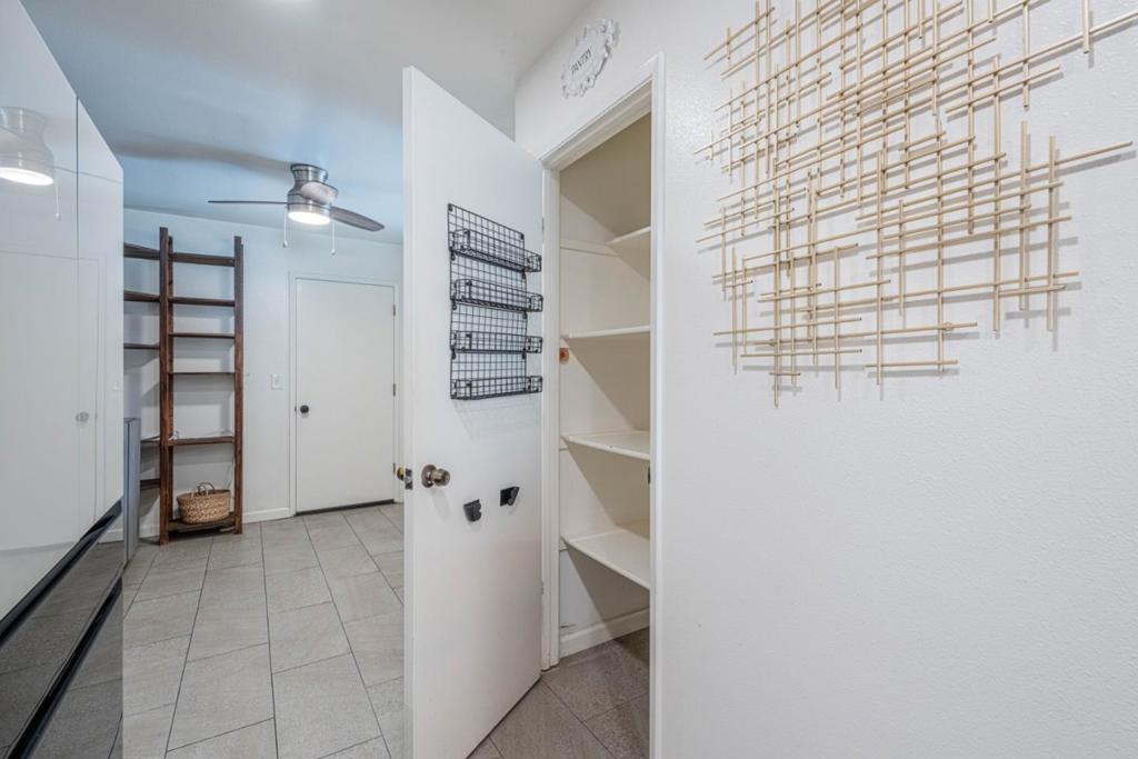 MLS #ML82028882 image #24