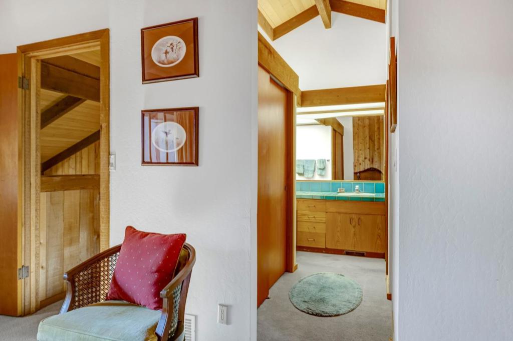 MLS #ML82028890 image #13