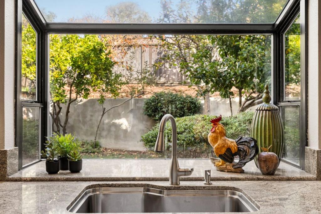 MLS #ML82028894 image #21