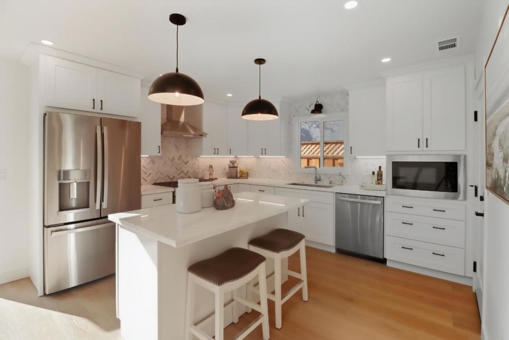 MLS #ML82028903 image #1