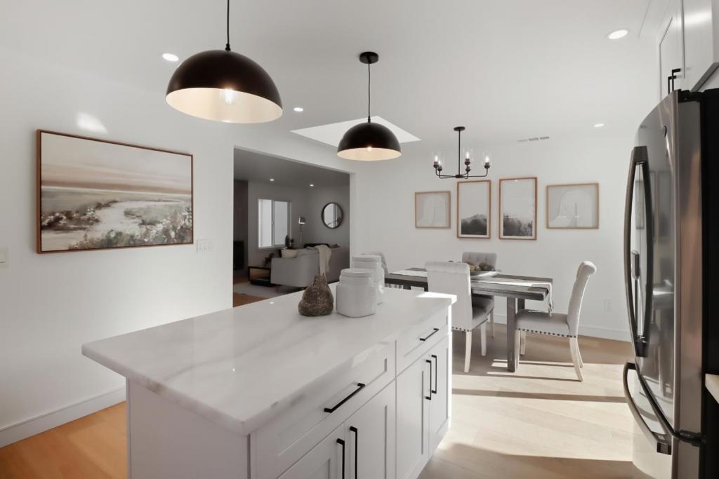 MLS #ML82028903 image #2