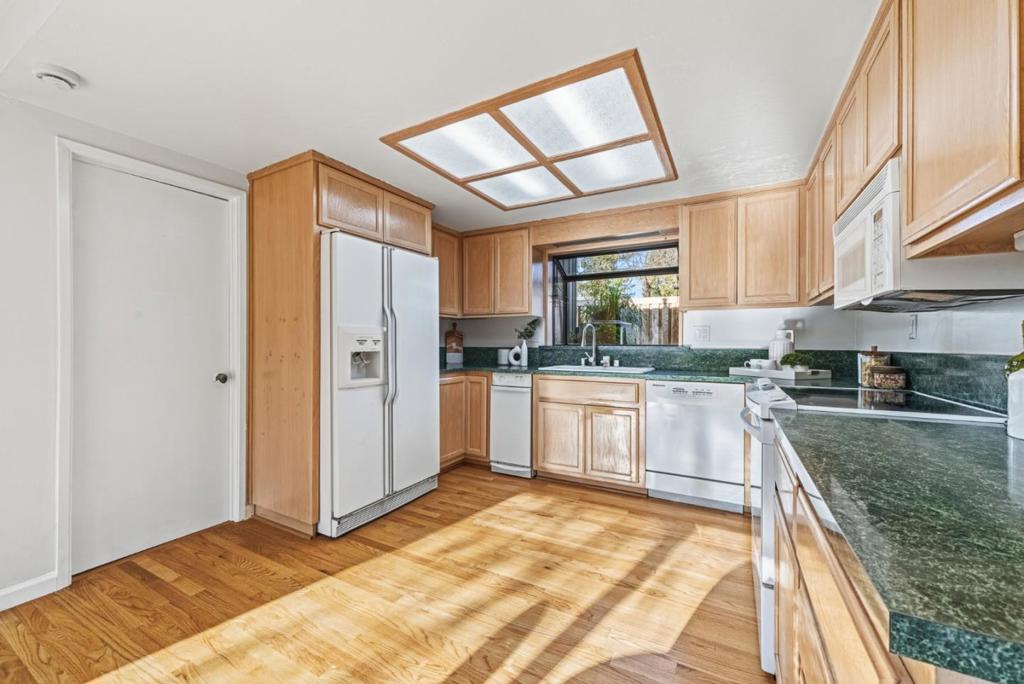 MLS #ML82028905 image #10