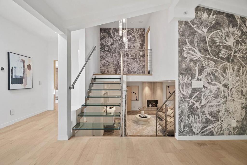 MLS #ML82028921 image #2