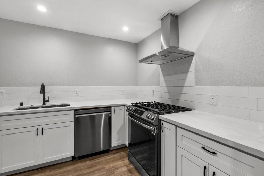 MLS #ML82028940 image #4