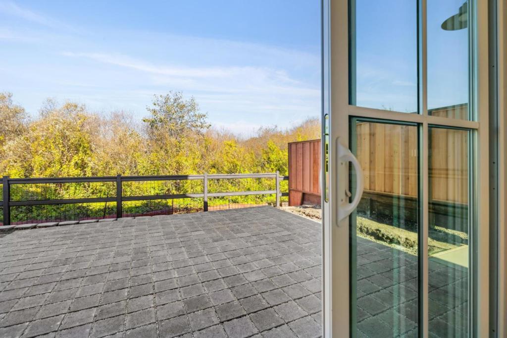 MLS #ML82029004 image #11